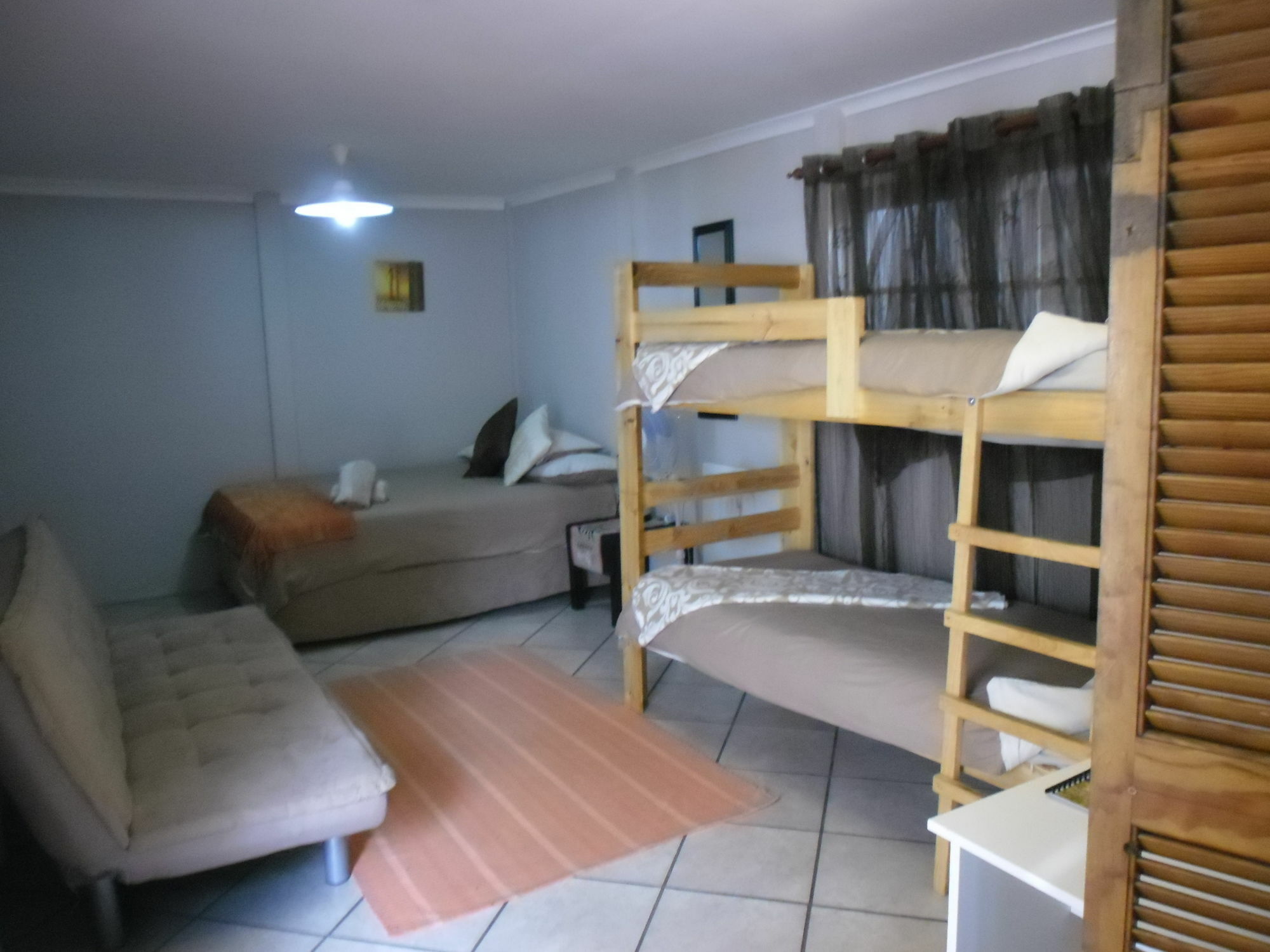 Jembjo'S Knysna Lodge & Backpackers Kültér fotó