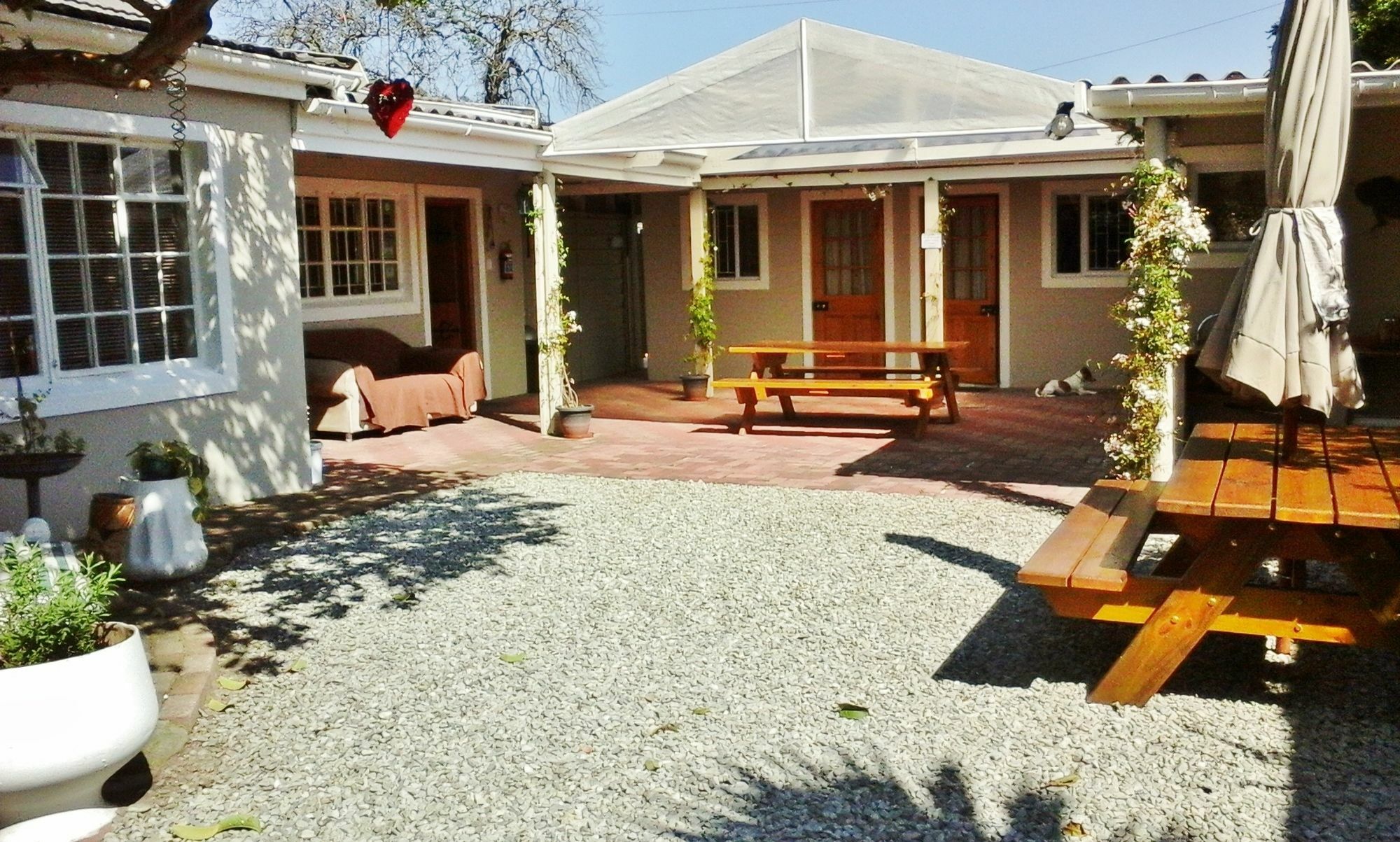 Jembjo'S Knysna Lodge & Backpackers Kültér fotó